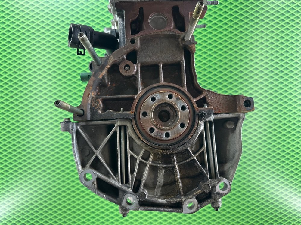 Двигатель Nissan Almera G15 K4M АКПП 1.6 105 Л.С. (б/у) Двигатель Nissan Almera G15 K4M АКПП 1.6 105 Л.С. (б/у)