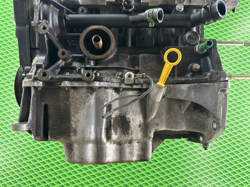 Двигатель Nissan Almera G15 K4M АКПП 1.6 105 Л.С. (б/у) Двигатель Nissan Almera G15 K4M АКПП 1.6 105 Л.С. (б/у)