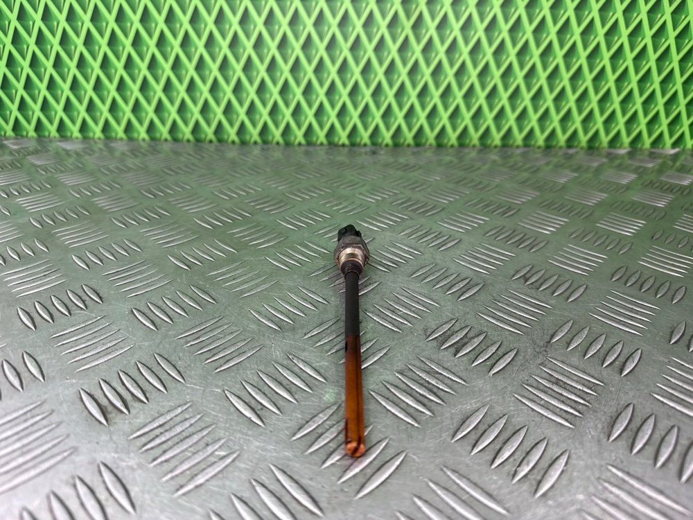 Датчик уровня масла Renault Scenic 1 F4R747 2.0 140 Л.С. (б/у)