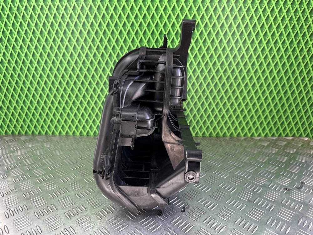 Коллектор впускной Ford Focus 2 QQDB 1.8 125 Л.С. (б/у)