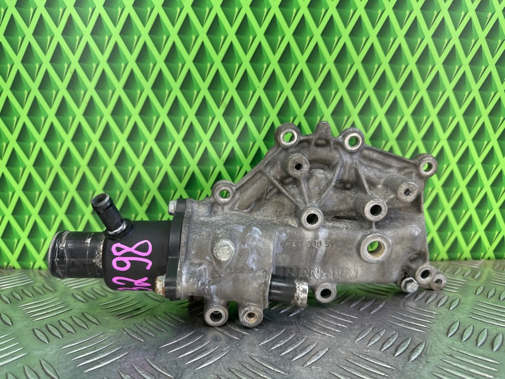 Корпус термостата Renault Megane 1 K4M708 1.6 107 Л.С. (б/у) Корпус термостата Renault Megane 1 K4M708 1.6 107 Л.С. (б/у)