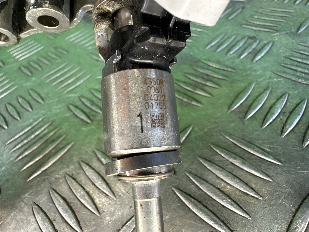 Форсунка топливная Renault Captur H5F403 1.2 120 Л.С. (б/у)