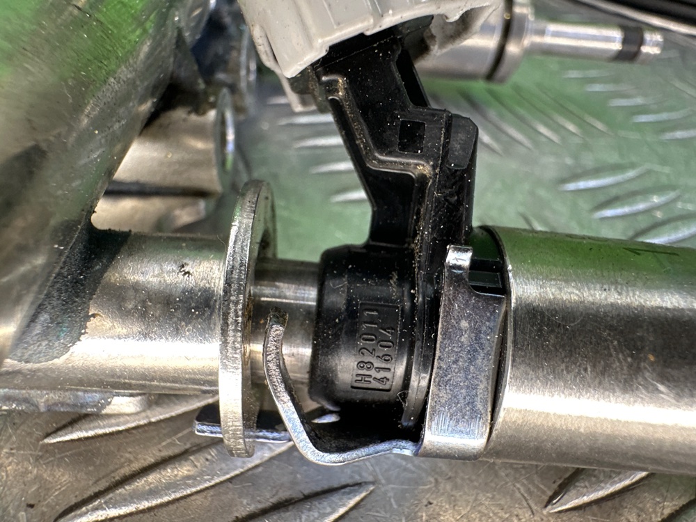 Форсунка топливная Renault Captur H5F403 1.2 120 Л.С. (б/у)