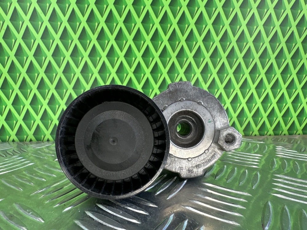 Натяжитель сервисного ремня Renault Captur H5F403 1.2 120 Л.С. (б/у)