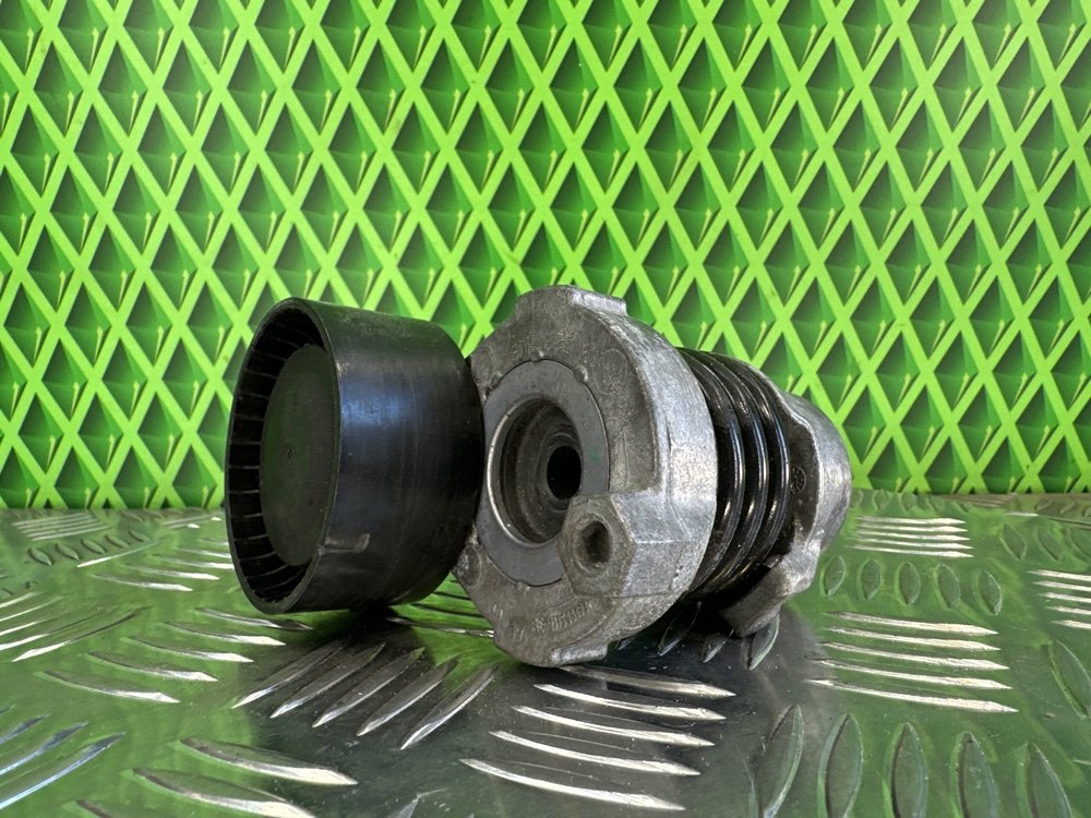 Натяжитель сервисного ремня Renault Captur H5F403 1.2 120 Л.С. (б/у)