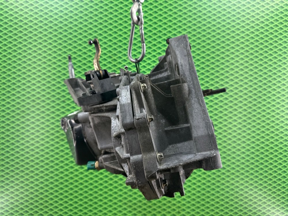 МКПП Renault Megane 2 K4M812 1.6 113 Л.С. (б/у) МКПП Renault Megane 2 K4M812 1.6 113 Л.С. (б/у)