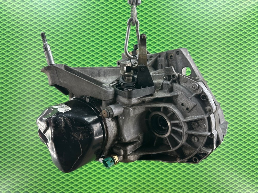 МКПП Renault Megane 2 K4M812 1.6 113 Л.С. (б/у) МКПП Renault Megane 2 K4M812 1.6 113 Л.С. (б/у)