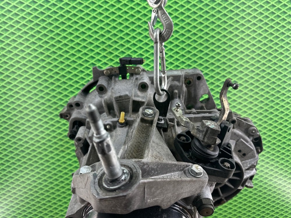 МКПП Renault Megane 2 K4M812 1.6 113 Л.С. (б/у) МКПП Renault Megane 2 K4M812 1.6 113 Л.С. (б/у)