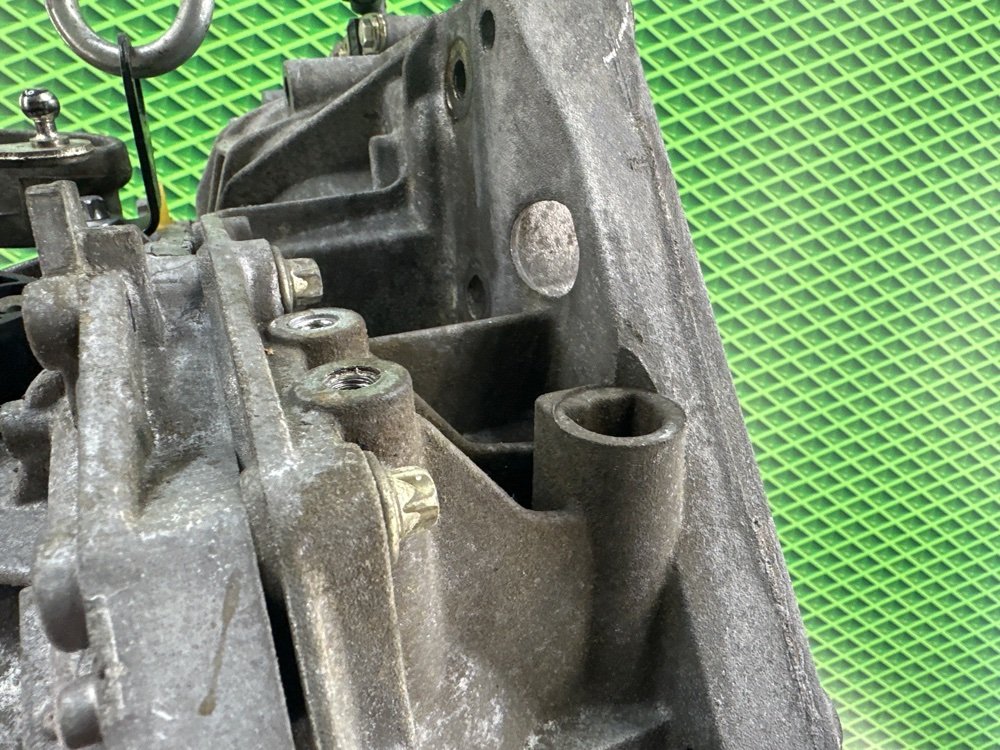 МКПП Renault Megane 2 K4M812 1.6 113 Л.С. (б/у) МКПП Renault Megane 2 K4M812 1.6 113 Л.С. (б/у)