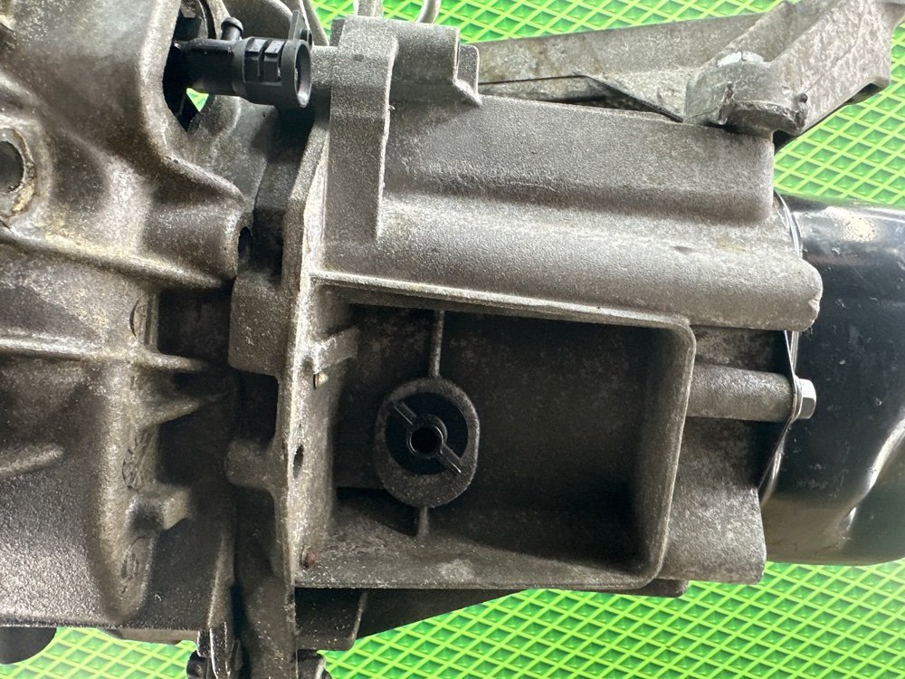 МКПП Renault Megane 2 K4M812 1.6 113 Л.С. (б/у) МКПП Renault Megane 2 K4M812 1.6 113 Л.С. (б/у)