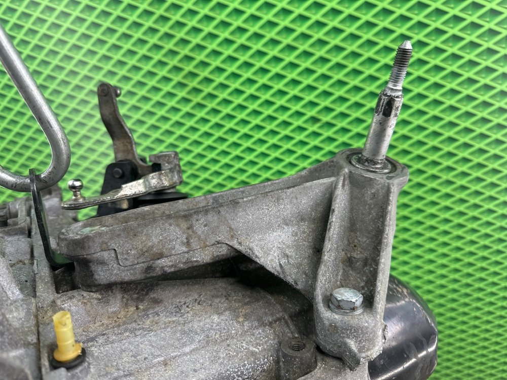 МКПП Renault Megane 2 K4M812 1.6 113 Л.С. (б/у) МКПП Renault Megane 2 K4M812 1.6 113 Л.С. (б/у)