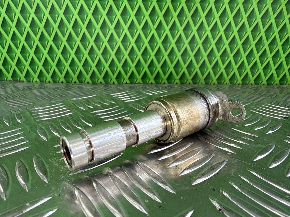 Клапан изменения фаз ГРМ Renault Megane 2 K4M812 1.6 113 Л.С. (б/у)