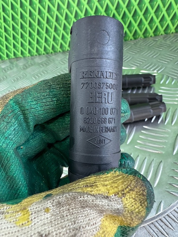 Катушка зажигания Renault Megane 2 K4M812 1.6 113 Л.С. (б/у)