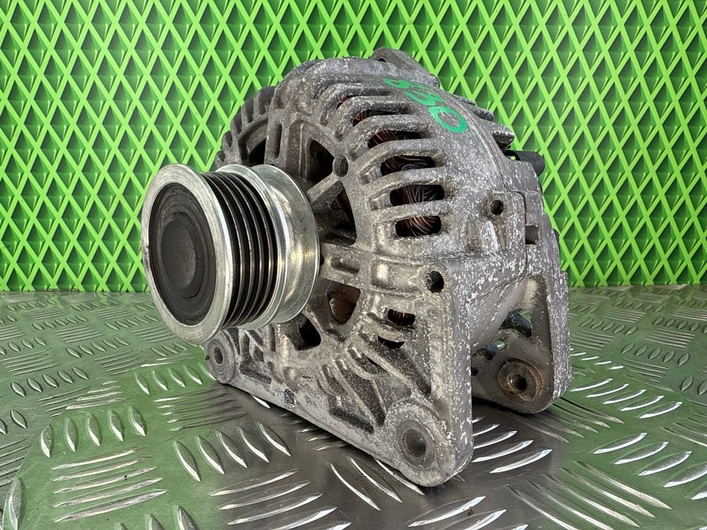 Генератор Renault Scenic 2 K4M782 1.6 112 Л.С. (б/у) Генератор Renault Scenic 2 K4M782 1.6 112 Л.С. (б/у)