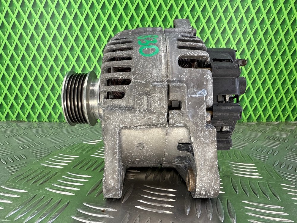 Генератор Renault Scenic 2 K4M782 1.6 112 Л.С. (б/у) Генератор Renault Scenic 2 K4M782 1.6 112 Л.С. (б/у)