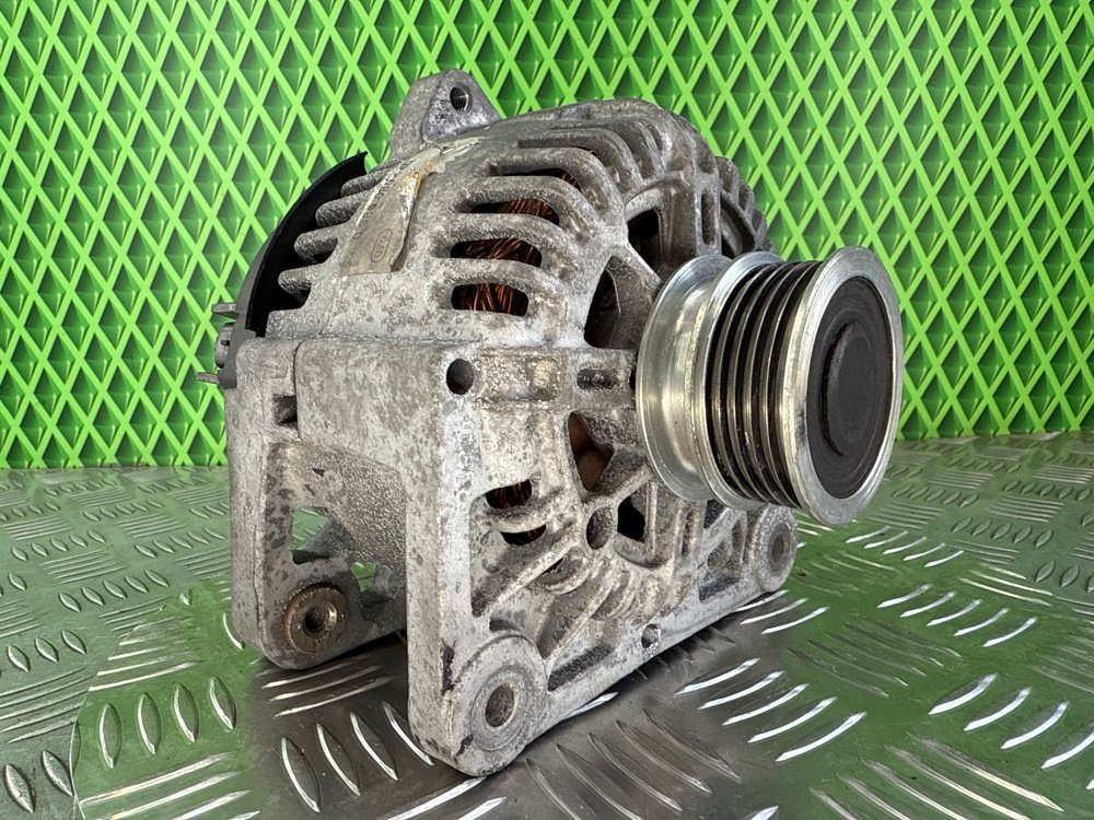 Генератор Renault Scenic 2 K4M782 1.6 112 Л.С. (б/у) Генератор Renault Scenic 2 K4M782 1.6 112 Л.С. (б/у)