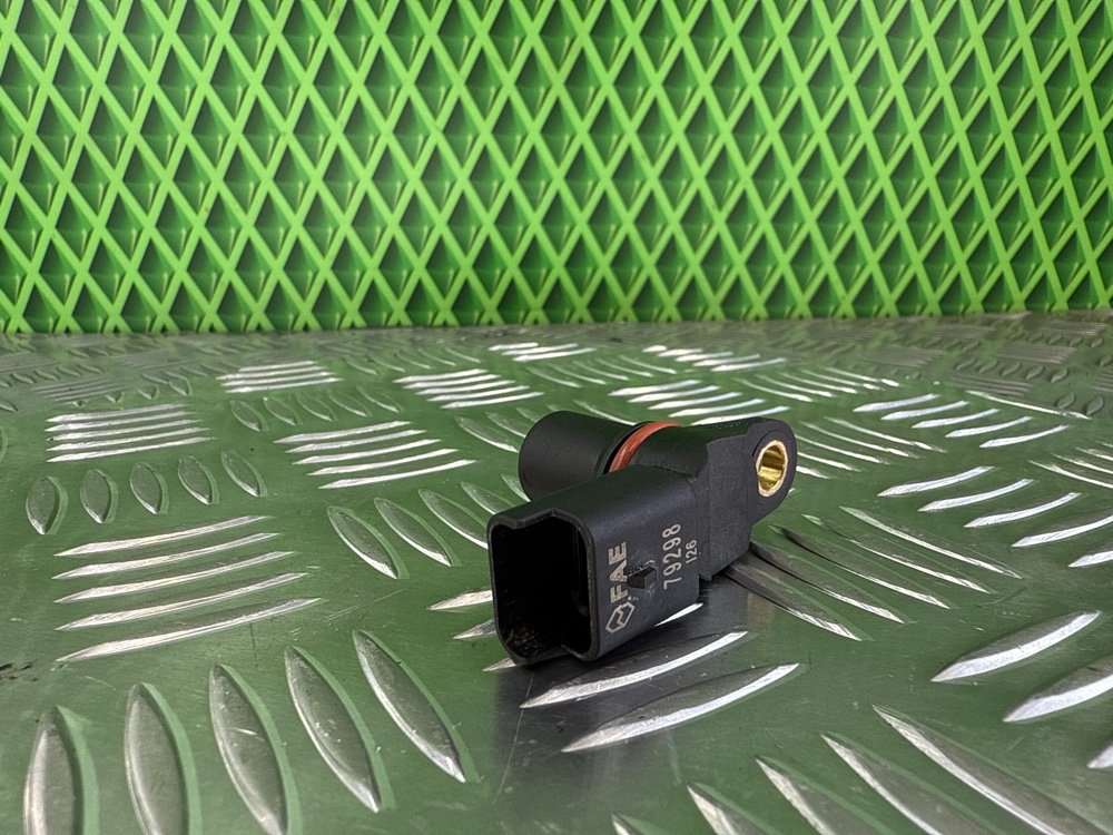 Датчик распредвала Renault Scenic 2 K4M782 1.6 112 Л.С. (б/у)