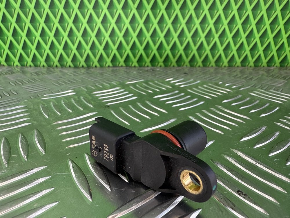 Датчик распредвала Renault Scenic 2 K4M782 1.6 112 Л.С. (б/у)