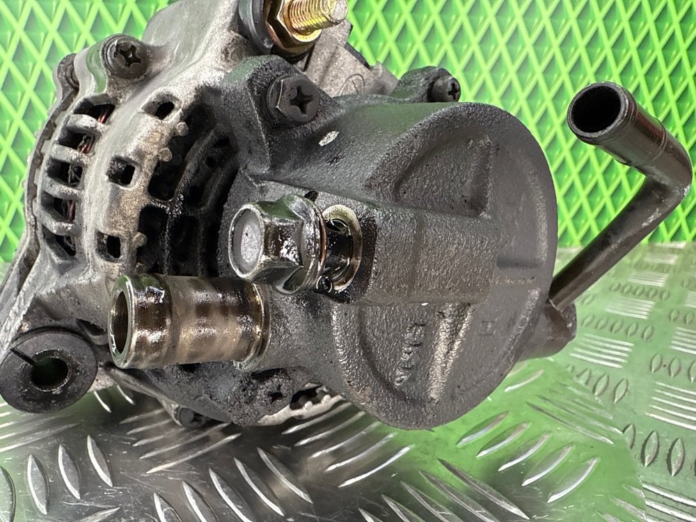 Генератор Hyundai Tucson D4EA 2.0 140 Л.С. (б/у)