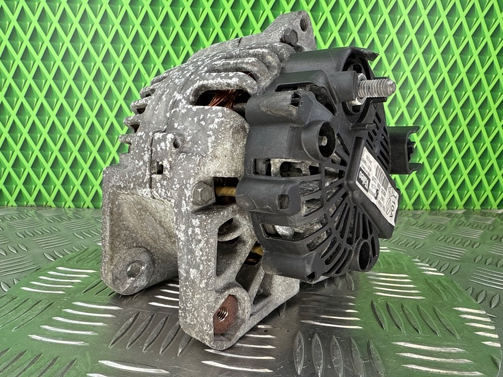 Генератор Renault Laguna 2 K4M716 1.6 113 Л.С. (б/у) Генератор Renault Laguna 2 K4M716 1.6 113 Л.С. (б/у)