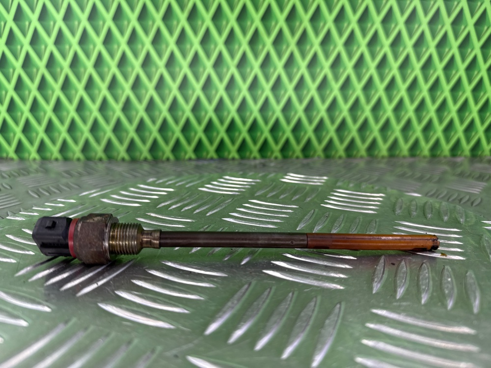 Датчик уровня масла Renault Laguna 2 K4M716 1.6 113 Л.С. (б/у)