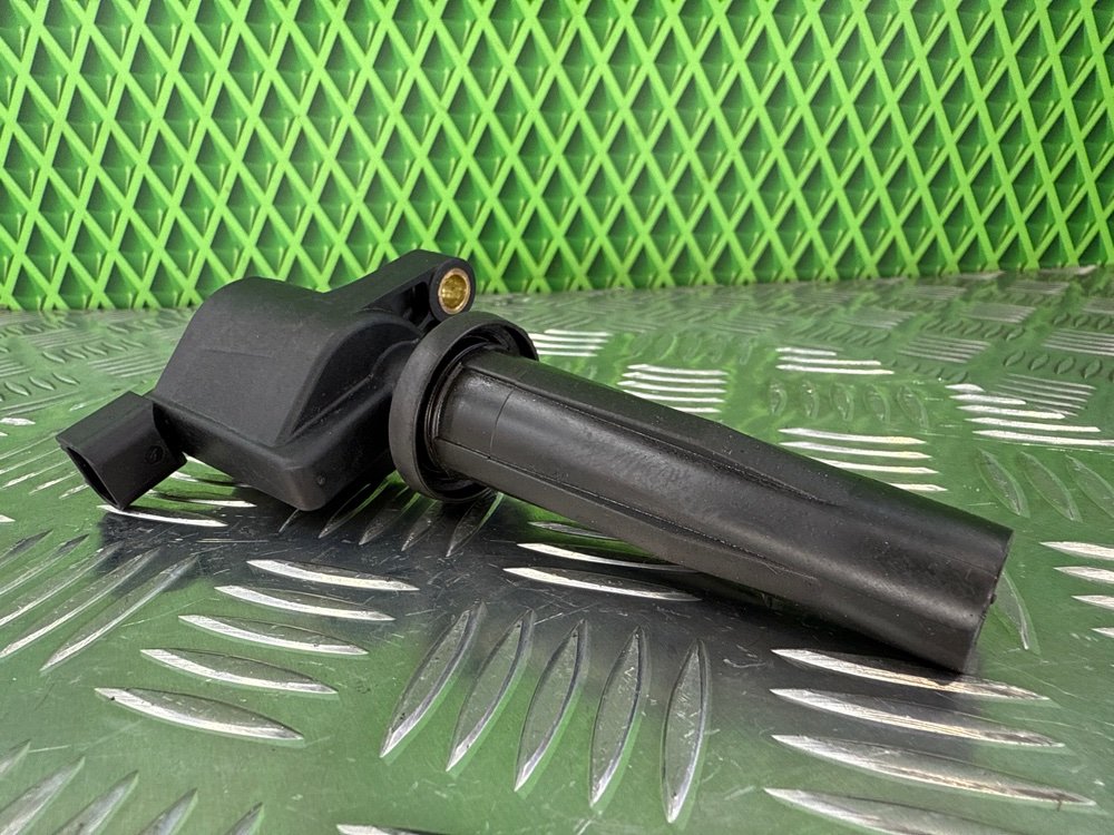 Катушка зажигания Ford Focus 2 QQDB 1.8 125 Л.С. (б/у)