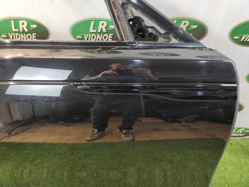 Дверь передняя правая Range Rover Velar 2020 L560 306DT