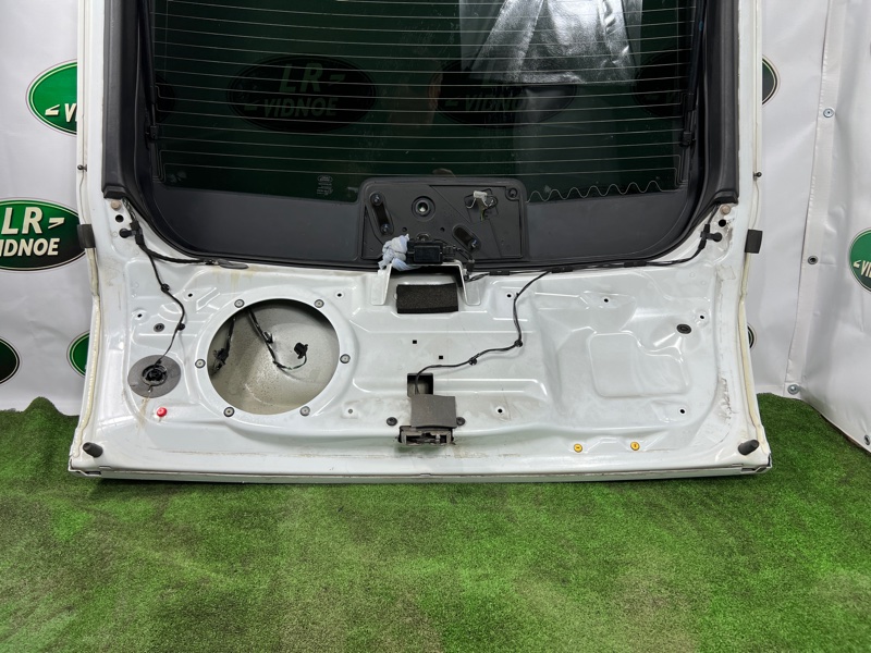 Крышка (дверь) багажника задняя Range Rover Sport 2011 L320 5.0SC