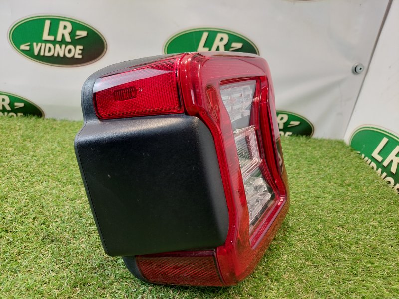 Фонарь задний левый Wrangler 2020 JL EC1