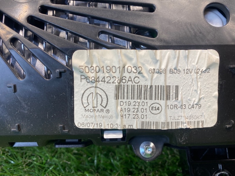 Панель приборов (щиток) Wrangler 2019 JL EC1 - 2.0L