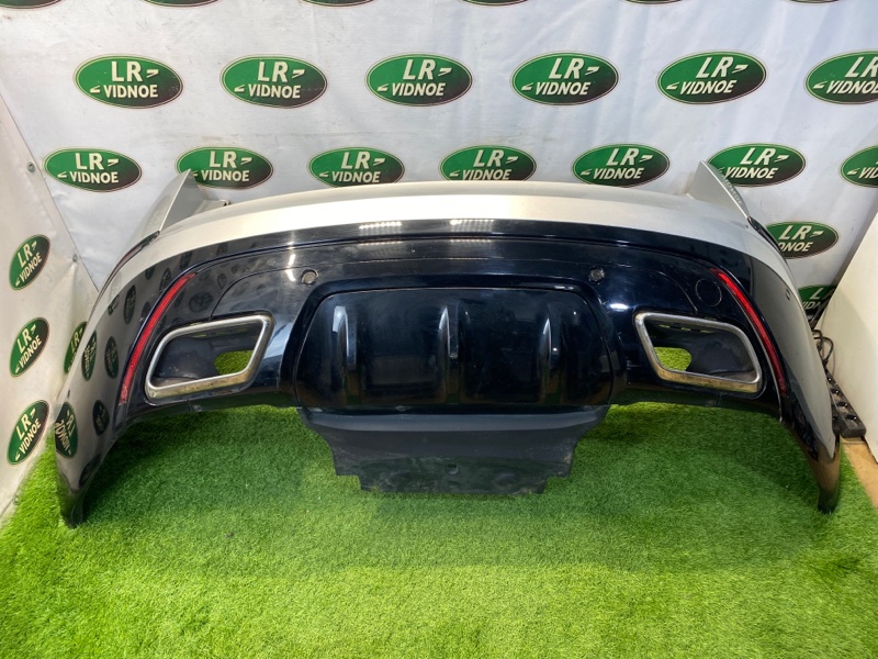 Бампер задний Range Rover Velar 2018 L560 306PS