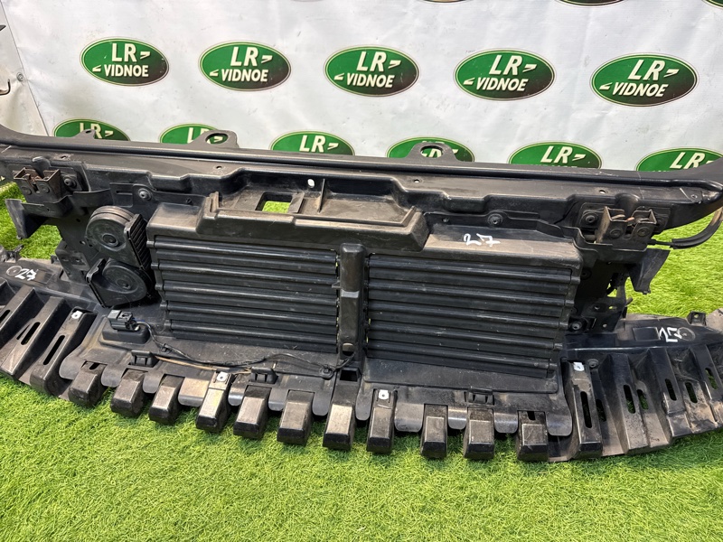 Передняя панель (телевизор) Range Rover 2018 L405 448DT