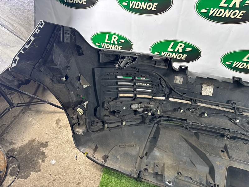 Бампер - рестайлинг передний Range Rover 2018 L405 448DT