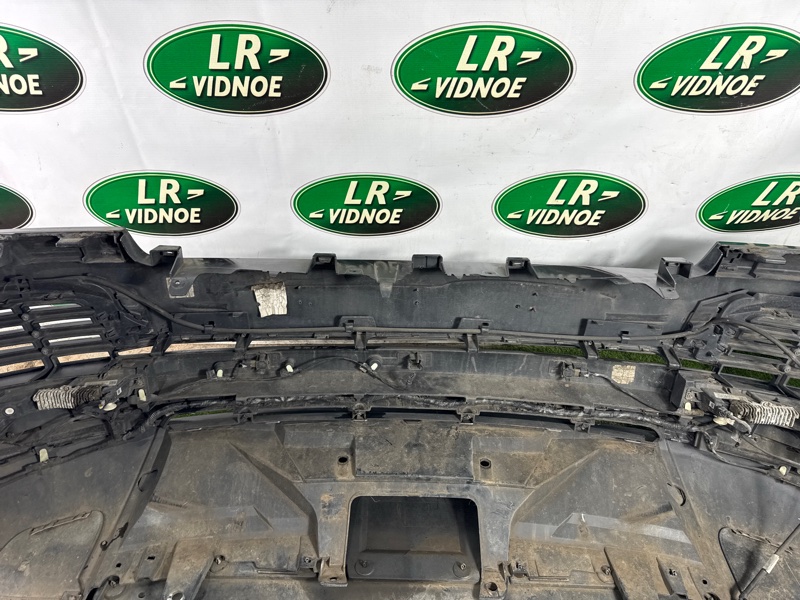 Бампер - рестайлинг передний Range Rover 2018 L405 448DT
