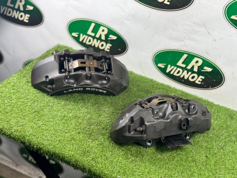 Суппорта brembo комплект Range Rover 2018 L405 448DT