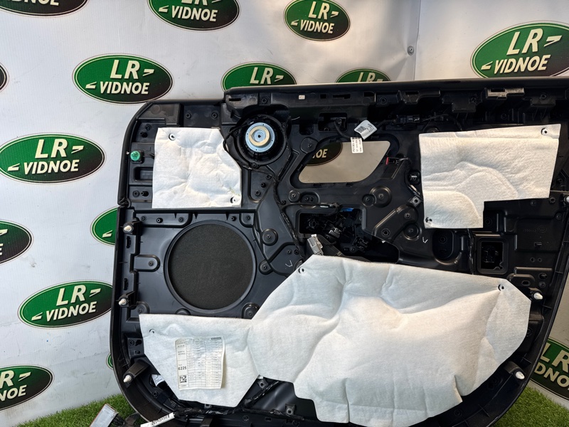 Обшивка двери передняя левая Range Rover 2018 L405 448DT