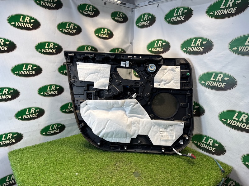 Обшивка двери передняя правая Range Rover 2018 L405 448DT