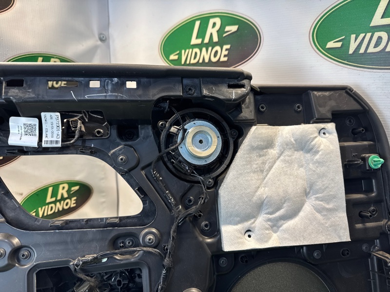 Обшивка двери передняя правая Range Rover 2018 L405 448DT