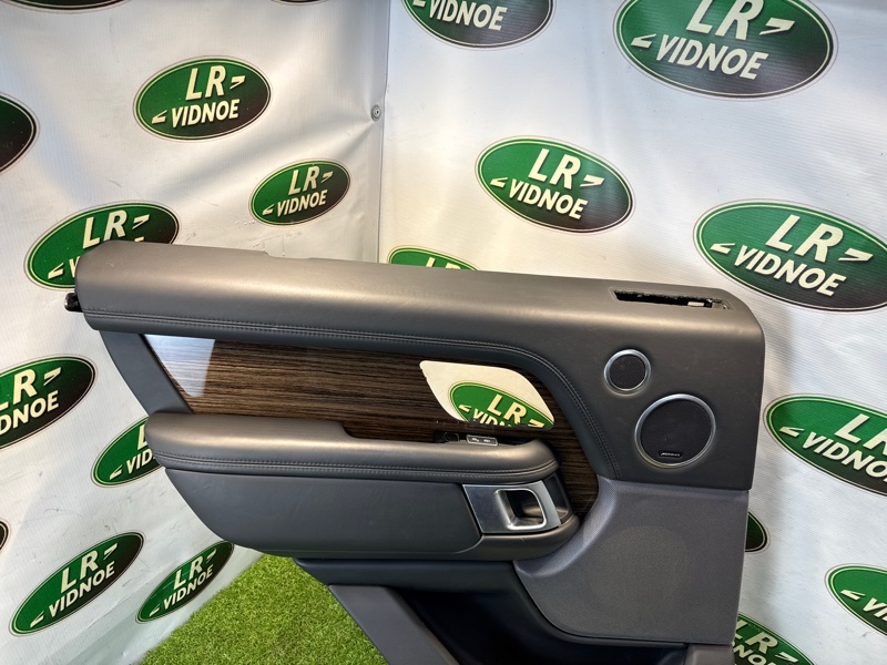 Обшивка двери задняя левая Range Rover 2018 L405 448DT