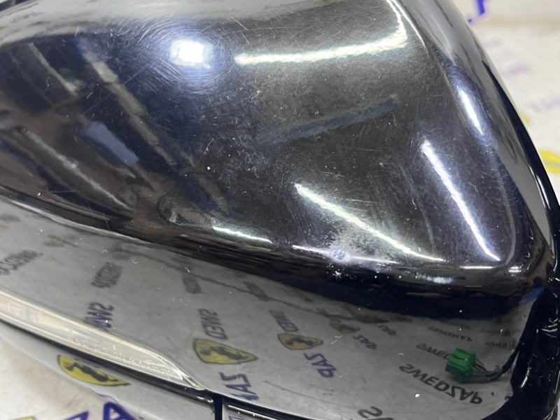 Зеркало заднего вида боковое правое S60