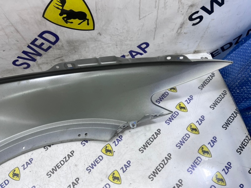 Крыло Cross Country переднее левое S60 2021 B420T2
