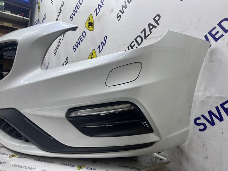 Бампер R-design передний S60 2015 B4164T