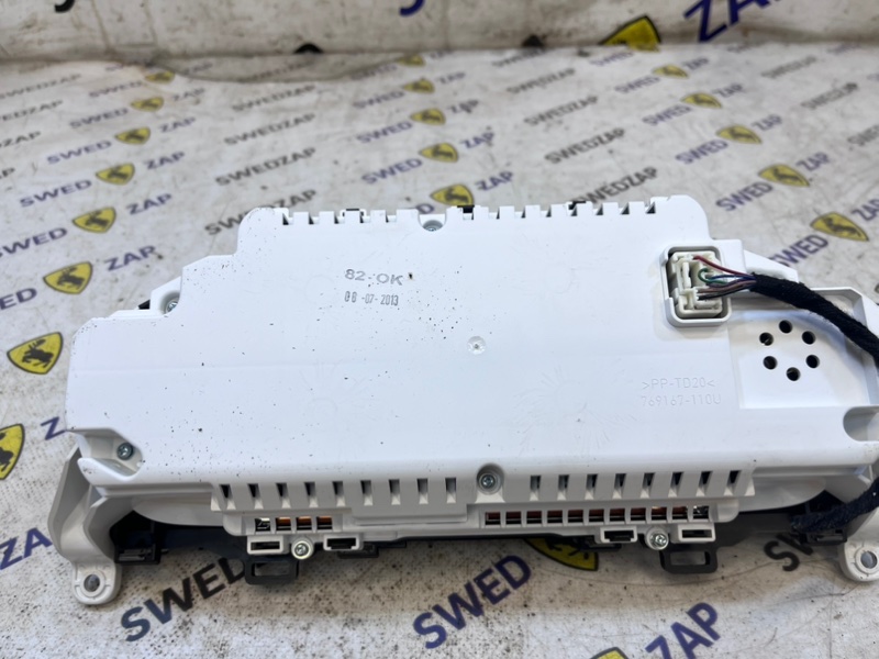 Панель приборная TFT S60 2014 B6304T4