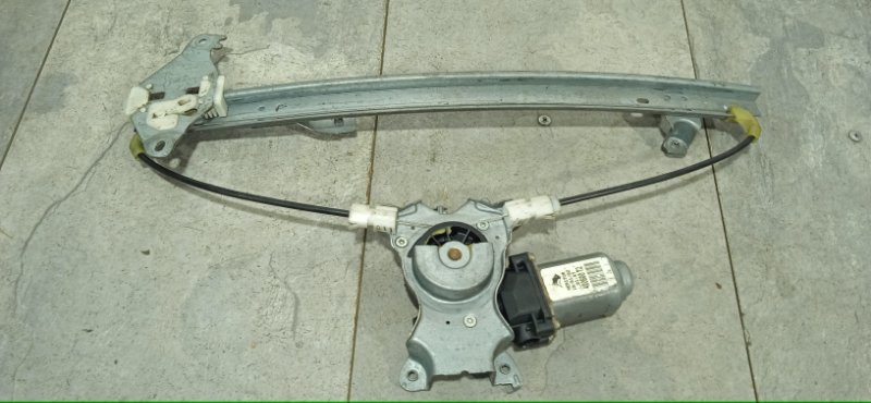 Стеклоподъемник электрический задний правый NISSAN PRIMERA 2001-2008 P12 БУ