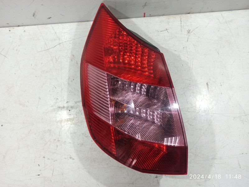 Фонарь задний левый RENAULT Scenic 2003-2009 БУ