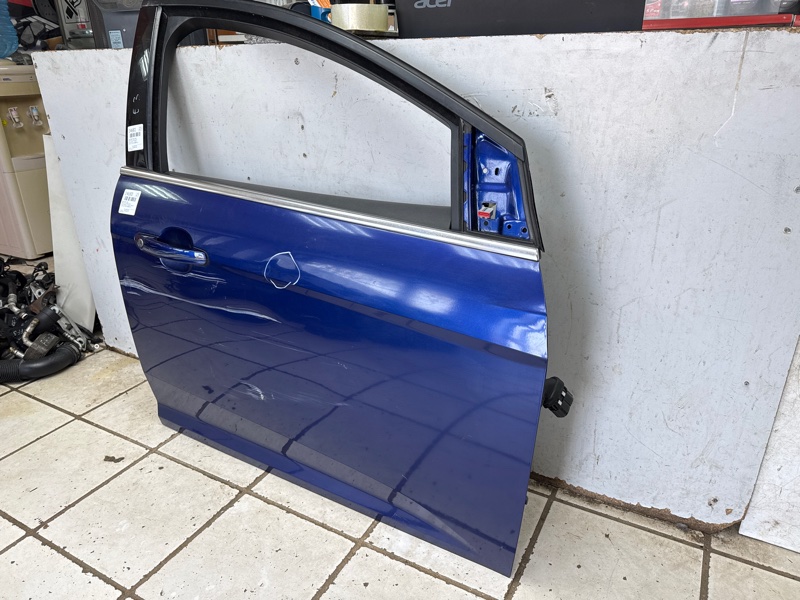 Дверь передняя правая FOCUS 2014 хетчбэк 1.6L Duratec Ti-VCT (105PS) - Sigma
