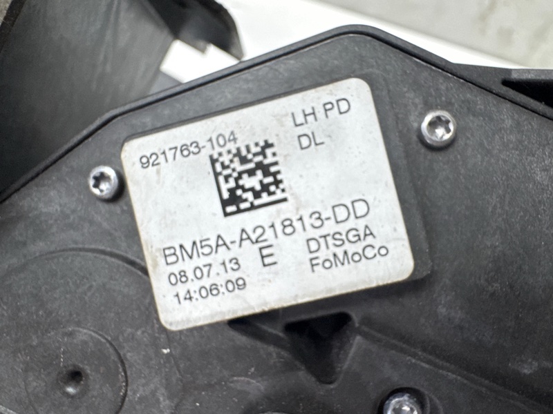 Замок двери передний левый FORD FOCUS хетчбэк