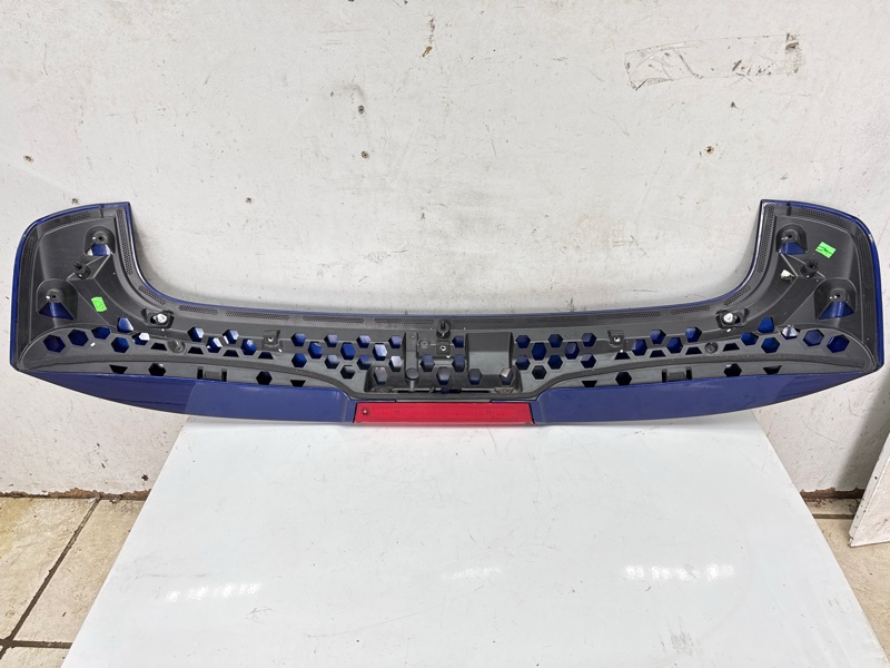 Спойлер крышки багажника задний FOCUS 2014 хетчбэк 1.6L Duratec Ti-VCT (105PS) - Sigma