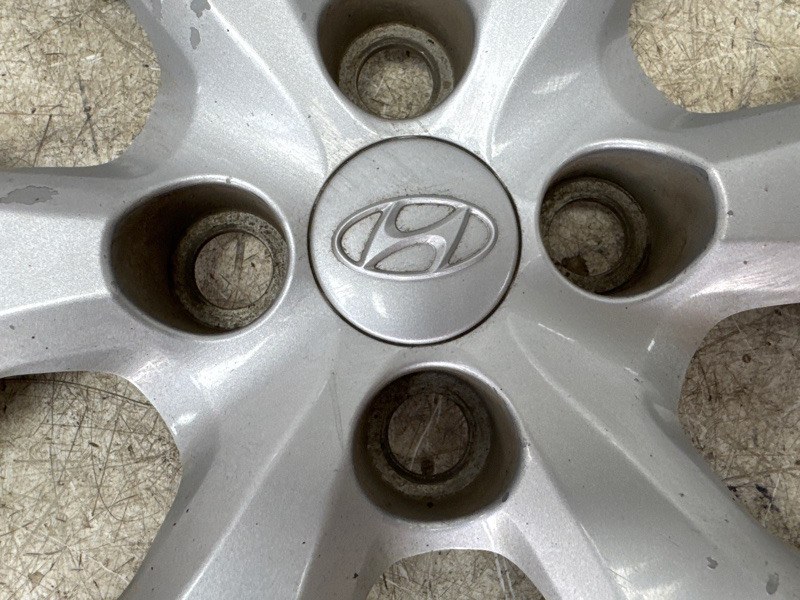 Колпак колеса Hyundai Solaris