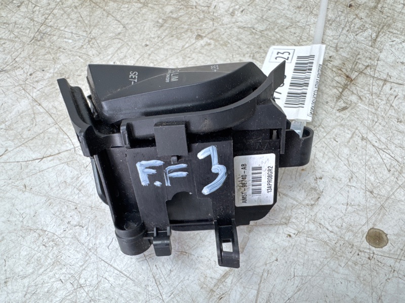 Переключатель круиз контроля FOCUS 2014 хетчбэк 1.6L Duratec Ti-VCT (105PS) - Sigma